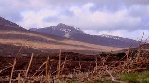 Road trip in Scottish highlands Stock-Footage 263365843
