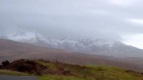 Road trip in Scottish highlands Stock-Footage 263369812