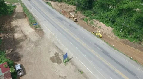 Road under construction Video stock 68343382