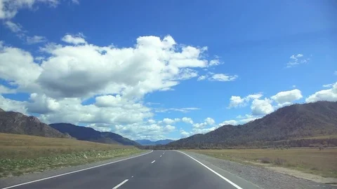 Road in the valley between the mountains Stock-Footage 71548044