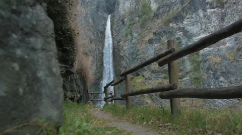 Road to waterfall 스톡 동영상 62200985