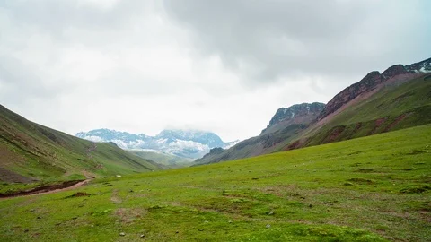 Road to Winicunca Rainbow Mountain Stock-Footage 96807673