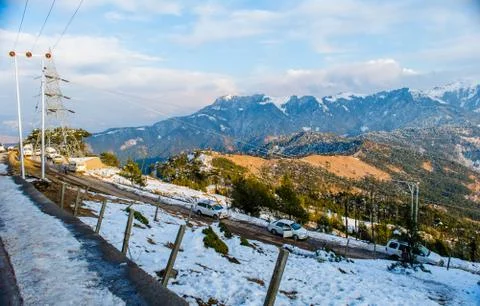 Roads covered by snow between mountains of Patnitop and nathatop Jammu Stock Photos