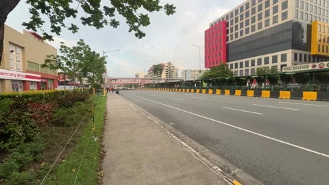 Roadside View and Infrastructure, EDSA 4K 60fps Stock-Footage 338350158