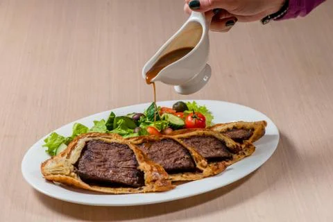Roast beef with vegetables Stock-Fotos