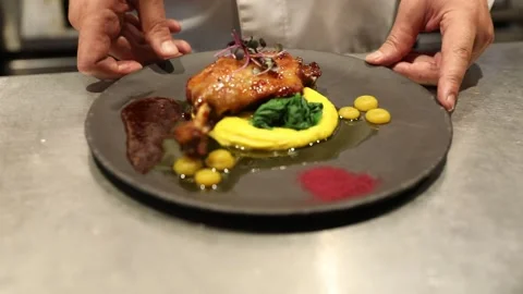 Roast duck leg 12 Video stock 314976227