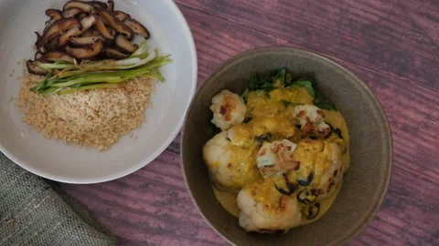 Roasted Cauliflower Coconut Korma 스톡 동영상 166533404