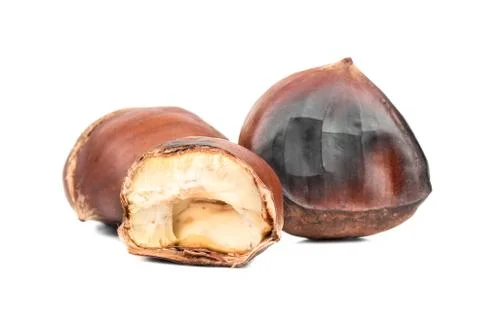 Roasted chestnuts and half Foto stock