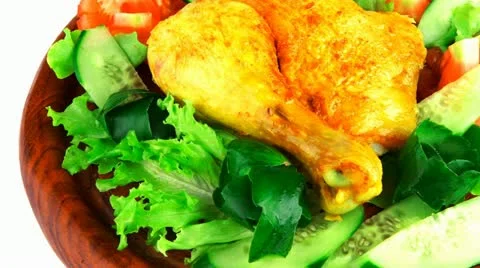 Roasted chicken drumstick with vegetables Vídeos de archivo 21800360