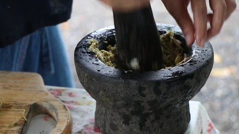 Roasted chili paste with mortar in Thai kitchen. Stock-Footage 97006386