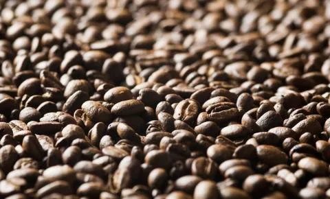 Roasted coffee beans background - full frame detail. Stock-Fotos