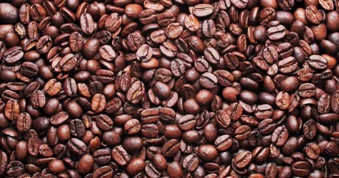Roasted Coffee Beans Background. Video Loop. Close-Up 動画素材 140994586