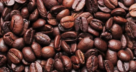 Roasted Coffee Beans Background. Video Loop. Close-Up Vídeos de archivo 140994985