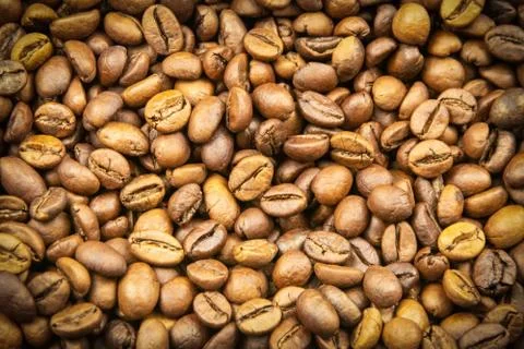 Roasted coffee beans close-up for background Foto stock