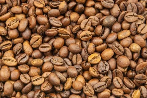 Roasted coffee beans close-up for background Foto stock