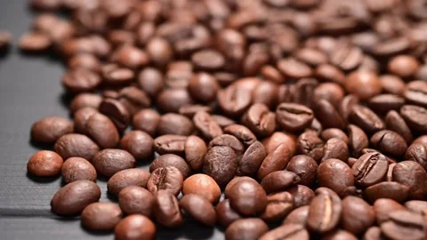 Roasted coffee beans close-up. 스톡 동영상 155101632