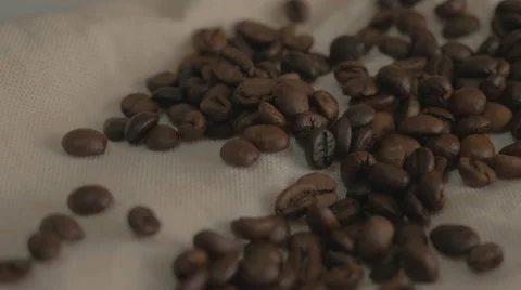 Roasted coffee beans. Falling coffee beans Stock-Footage 43810658