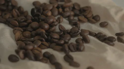 Roasted coffee beans Stock-Footage 43810431