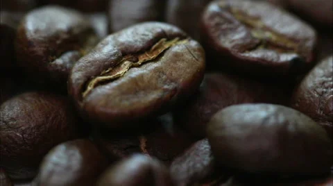 Roasted coffee beans. macro. Video stock 62353744