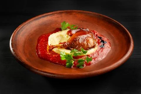 Roasted duck leg with mashed potatoes and tomato sauce-2. Фото