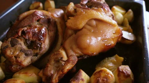 Roasted pork knuckle Видео 62964768