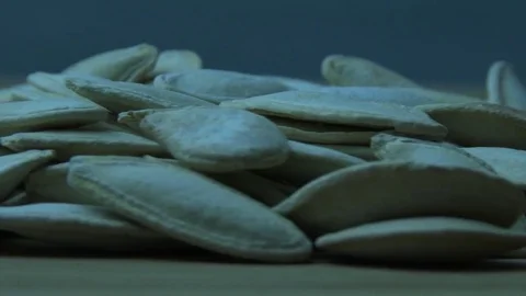 Roasted pumpkin seeds 스톡 동영상 79561500