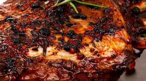 Roasted ribs on plate Vídeos de archivo 22932002