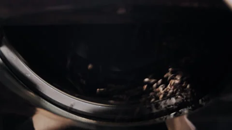 Roaster Drum Opens to Reveal Freshly Roasted Coffee Beans Video stock 307590627