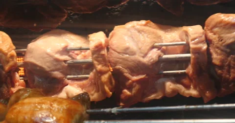 Roasting barbecue at inside of oven Vidéo 162619246