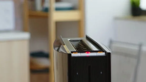 Roasting bread popping out 動画素材 133875566