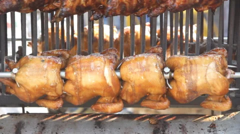 Roasting chickens wheel Video stock 60691870