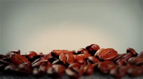 Roasting coffee beans Stockbeeldmateriaal 50506211