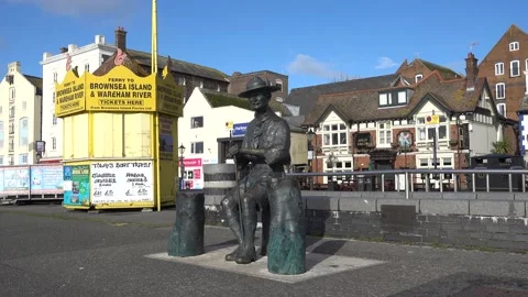 Robert Baden Powell Statue at Poole in Dorset, UK Stock Footage 143982599