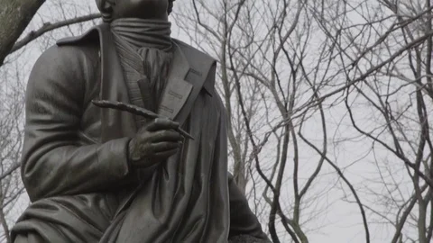 Robert Burns Statue 動画素材 71502829