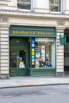 The Robert Dyas storefront in London , the e.. Stock Photos