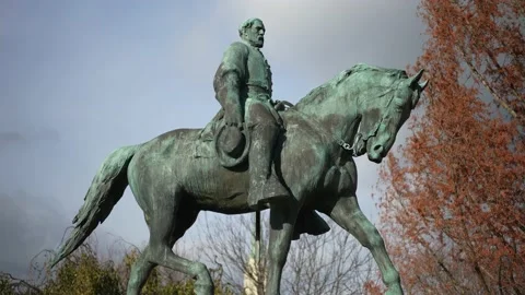 Robert E Lee statue in Market Square Park in Charlottesville, Virginia Stock Footage 145235650