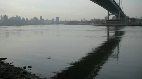 Robert F Kennedy bridge Video stock 12376549