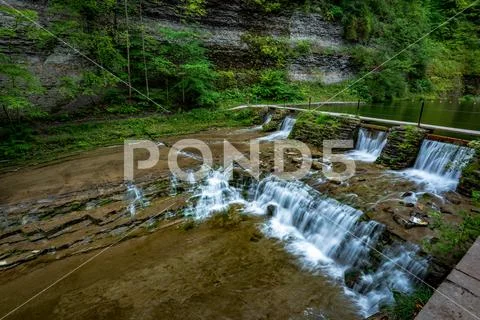 Robert H. Treman State Park: Lower Fals Stock Photos