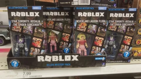 Roblox Series 1 Star Sorority: Rosalia The Spider Sorcerer Deluxe Mystery  Pack 