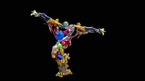 Robot Dancing, with Alpha matte. Stock Footage 169239862