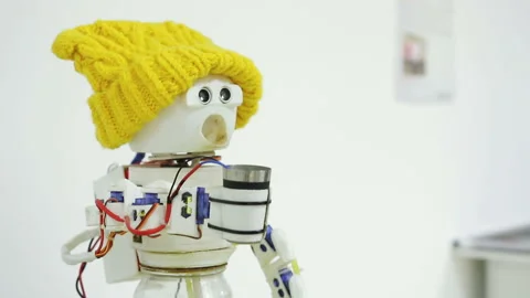 Robot drinks alcohol Vidéo 87249296