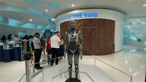 Robot in Museum Of Future 2 (Editorial) Video stock 328849540