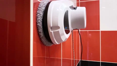 Robot vacuum cleaner washing 動画素材 169757429