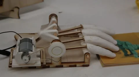 A Robot Without Patience Видео 54498972