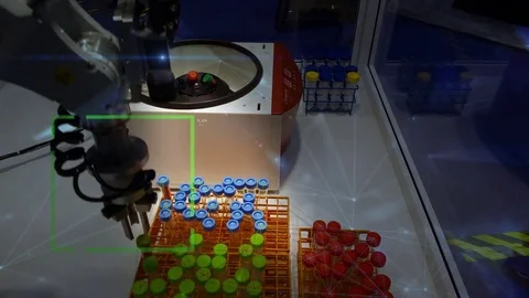 Robotic Arm analyzing samples through cloud computing data 4k Video stock 81572016