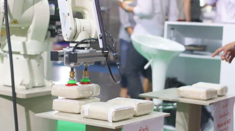 Robotic hand on work Stock Footage 61445491