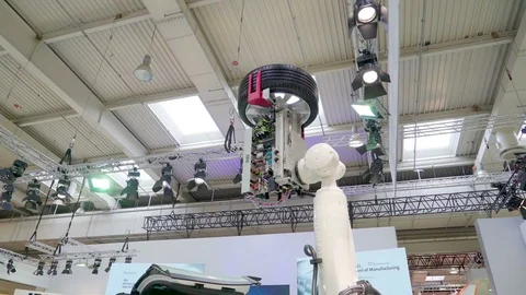 A robotic machine showing how to assemble a car Stock Footage 76179037