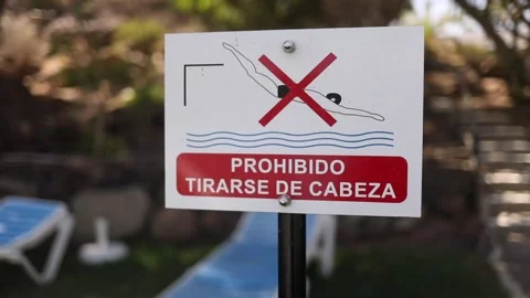 Rocas Rojas prohibido Stock Footage 135032567