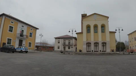 Rocchetta a Volturno on a Gray Spring Day, Molise, Italy - March 18, 2026 스톡 동영상 331029495