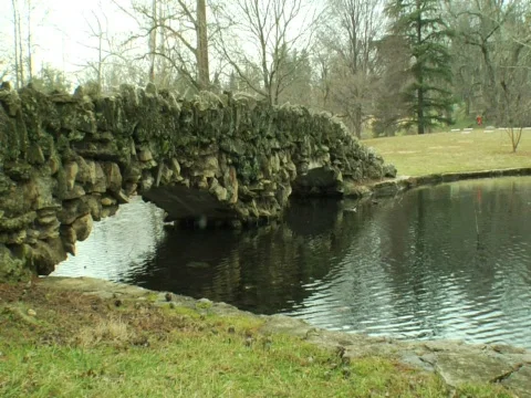 Rock Bridge 01 Vídeo Stock 357078